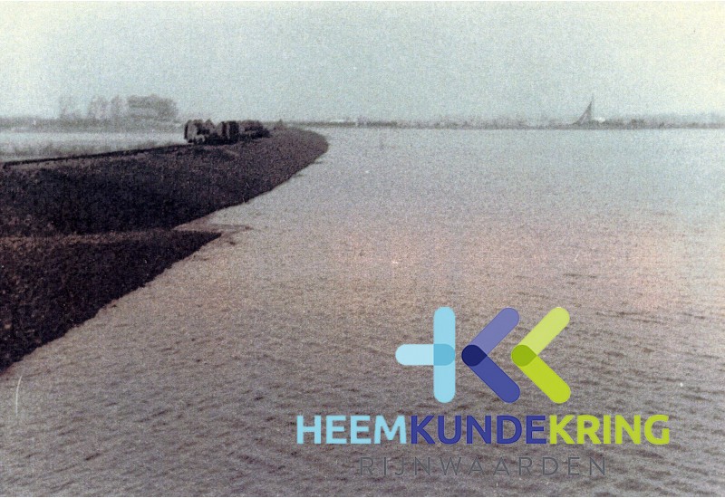 RW-HoogWater.07-LeidamLo230151 F00003199